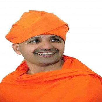 bhattarak charukirti